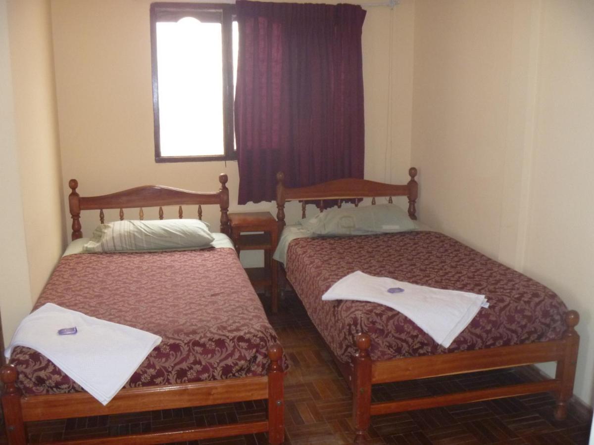 Julia Plaza Hotel Уюни Номер фото